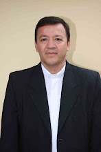 P. Carlos Francisco Zúñiga Pesantes, S.J.