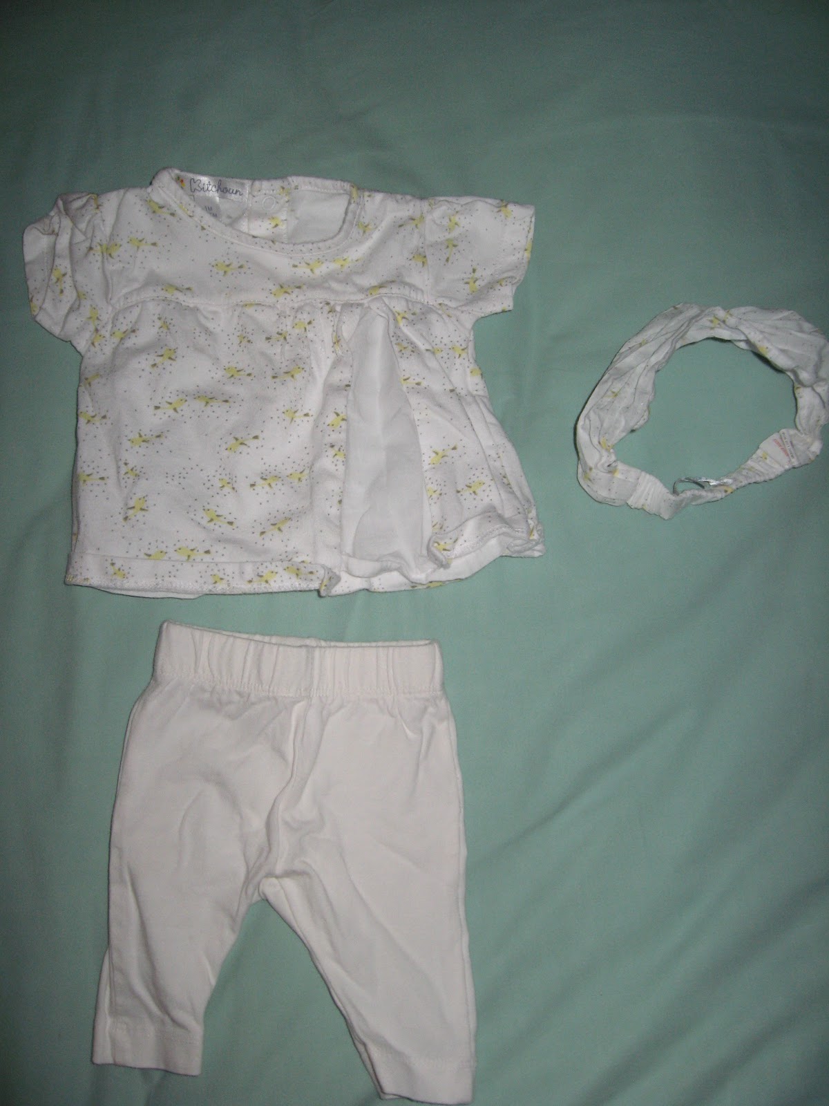 Tout pour b?�b?�: v??tements b?�b?� taille 1 mois