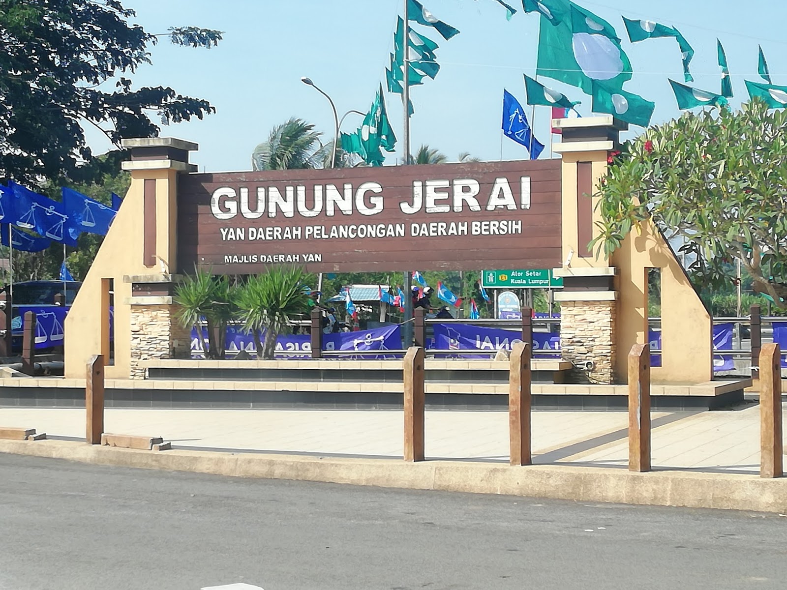 Alialisakreatif By Kolin Zainal Travel Gunung Jerai Yan Kedah Destinasi Tersembunyi Tak Pergi Rugi