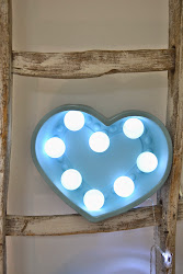 mommo design: DIY HEART MARQUEE SIGN Ikea hack