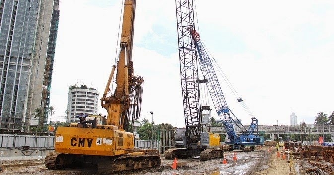 Penjualan Alat Berat Ditargetkan Naik Pada Semester II 2015 ~ Toko Alat