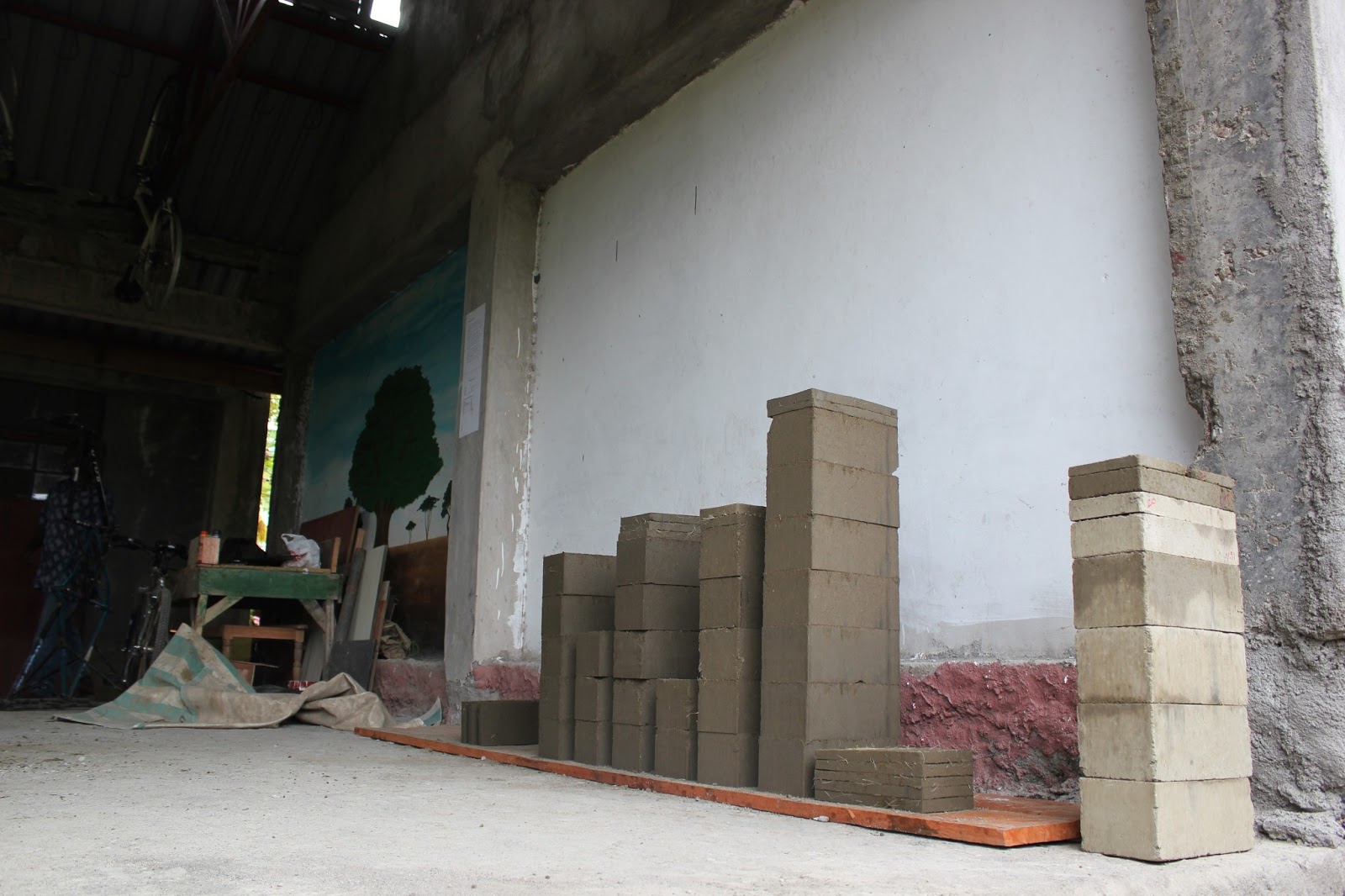 Catenary Vaulting on Mfangano Island, Kenya: Block Press, test blocks ...