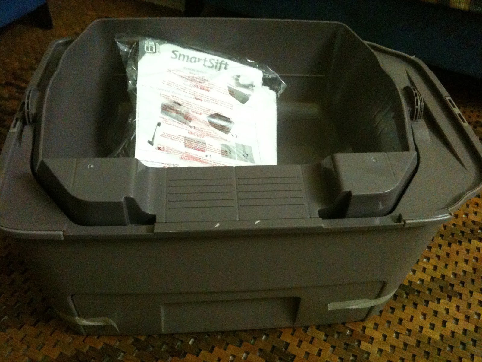 Sharz and Catz SmartSift Easy,No Mess Cat Litter Maintenance