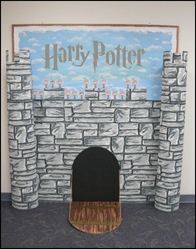 Harry potter themed bedrooms - Harry Potter Room Decor - Harry Potter Bedroom Ideas - Harry Potter  bedding - Harry Potter wall decals - Harry Potter wall murals - harry potter furniture - harry potter party supplies - castle decorating props - harry potter party decorations