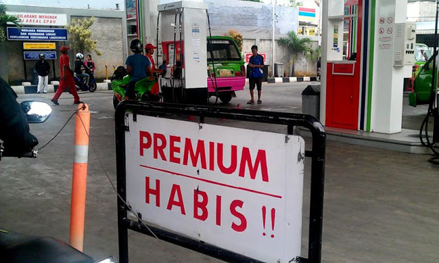 Direktur Pemasaran Pertamina: Tidak Adanya Sekitar 20 persen Premium itu Kerana Amanat Dari Peraturan Presiden Direktur Pemasaran Pertamina: Tidak Adanya Sekitar 20 persen Premium itu Kerana Amanat Dari Peraturan Presiden