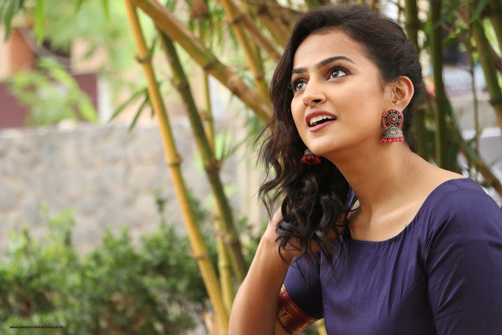 Shraddha Srinath at Vikram Vedha Press Meet