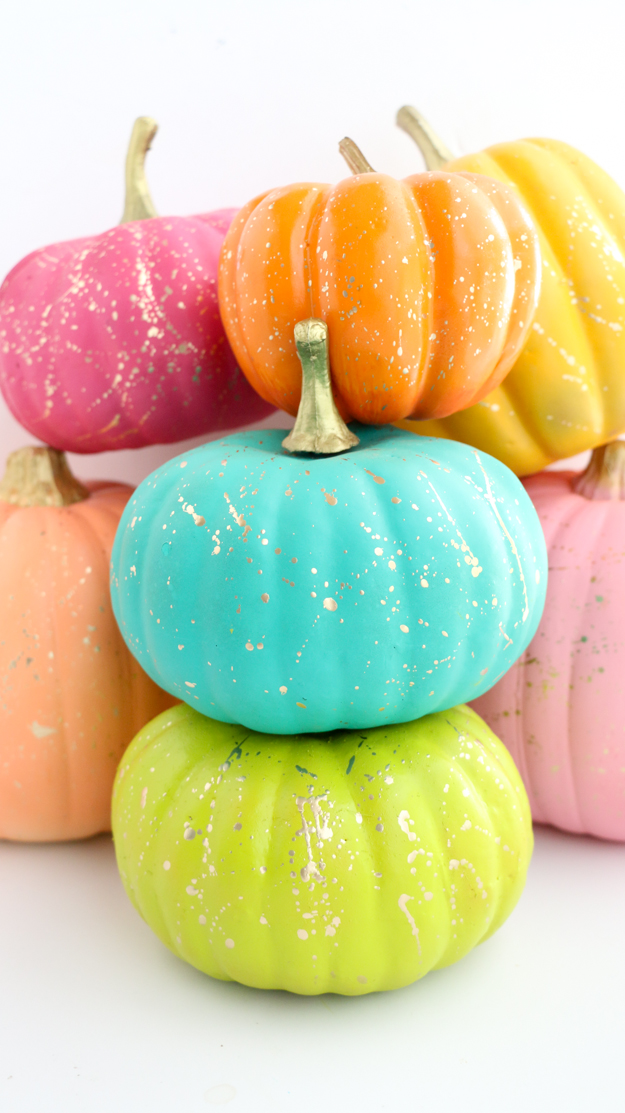 A Kailo Chic Life DIY It Gold Splatter Painted Pumpkins