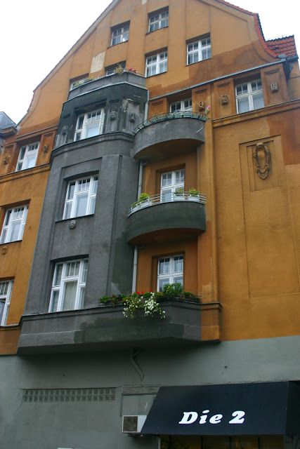 Steglitz historical apartments are beautifully restored and maintained.
