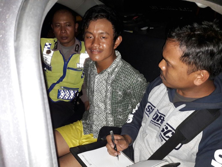 Ini Dia Pelaku Bom Panci Yang Di Bandung !! Ini Dia Pelaku Bom Panci Yang Di Bandung !!