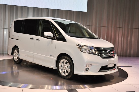 ASIAN AUTO DIGEST Nissan Serena S Hybrid Malaysia Debut