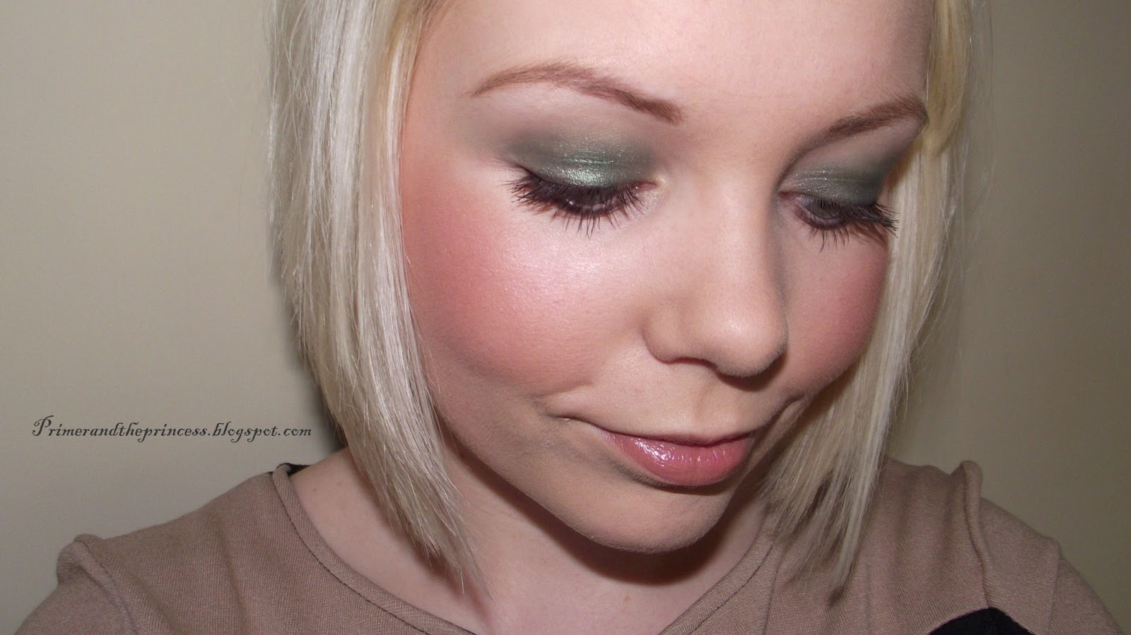 Beauty Reviews And How To's Rimmel Glam Eyes Mono Eyeshadow Review
