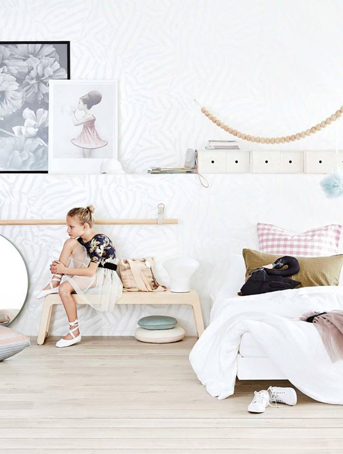 Rafa-kids Bench at Inside Out Magazine styling Jessica Hanson Rafa-kids Bench at Inside Out Magazine styling Jessica Hanson
