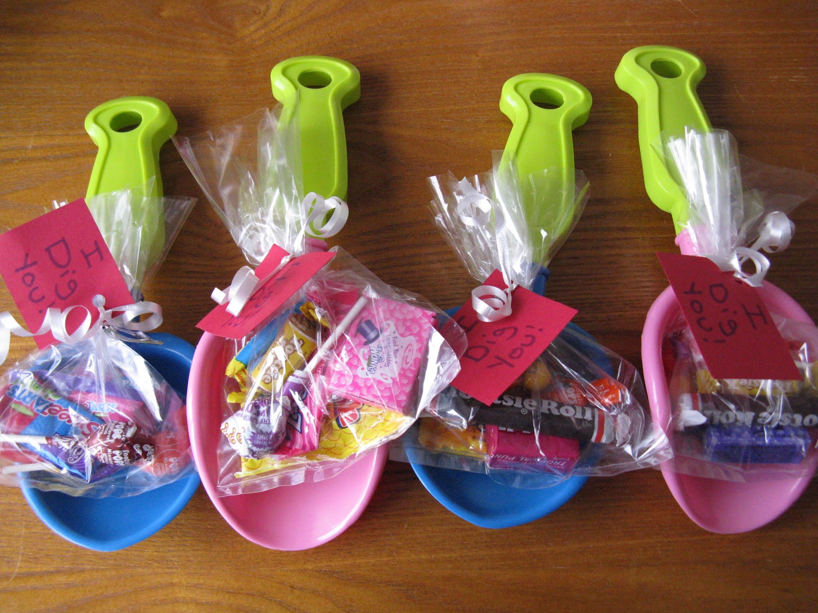 Thrifty Craftin' Mama: Valentine's Day