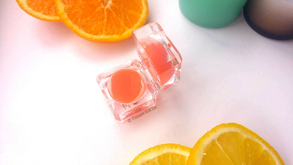 Equivalenza | Perfume 084 Floral Musk Review & Ice Lip Balm Passionfruit Review - Avis Equivalenza, Equivalenza review, Equivalenza perfume, ice lip balm, cheap perfume, Equivalenza perfume 084, Equivalenza body mist