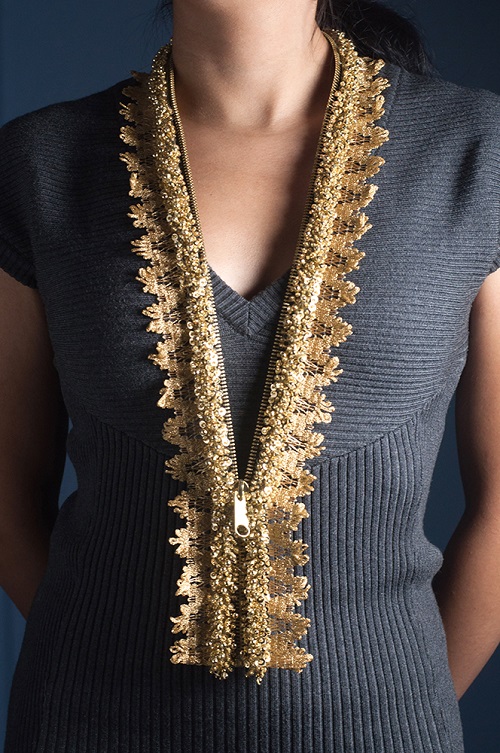 Lace and Zipper Necklace Tutorial / The Beading Gem