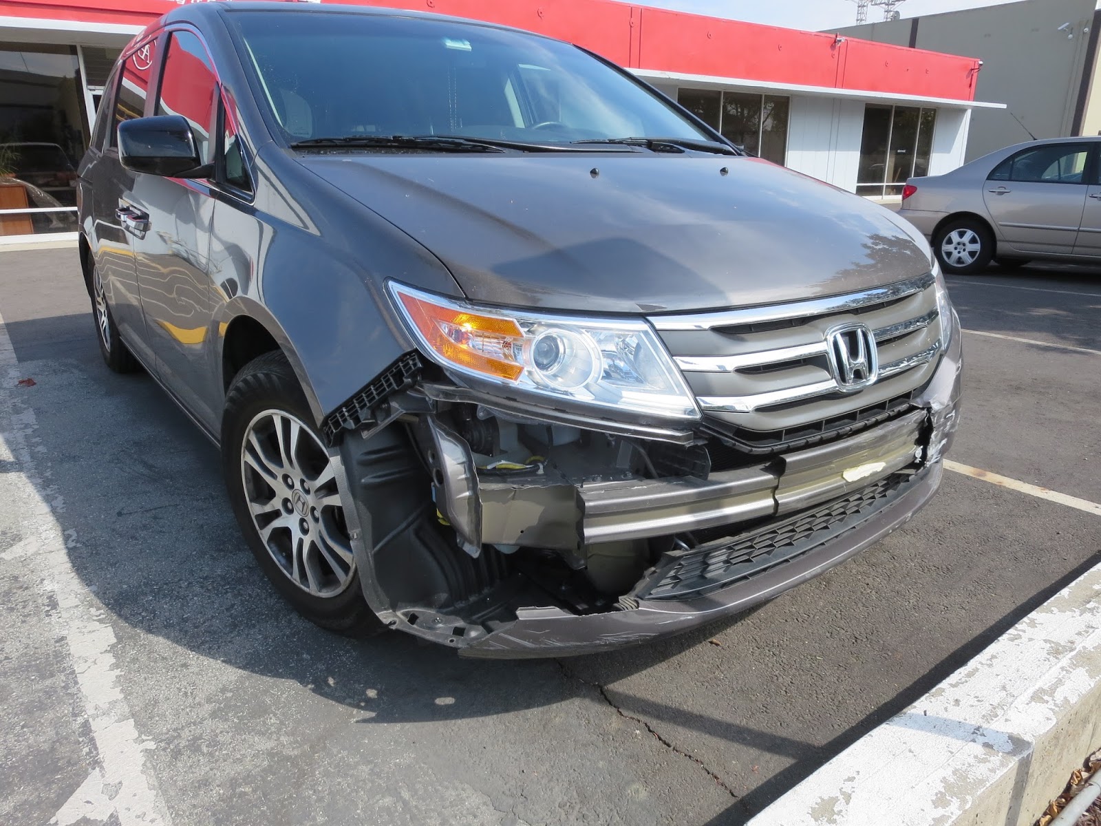Auto BodyCollision RepairCar Paint in FremontHaywardUnion CitySan