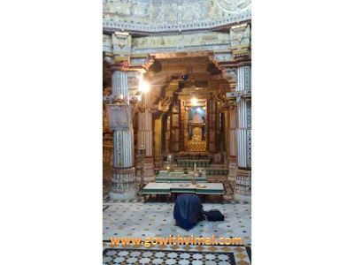 Floor of Bhandasar temple Bhandasar Jain temple, Bikaner