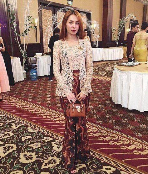 Foto Kebaya Modern