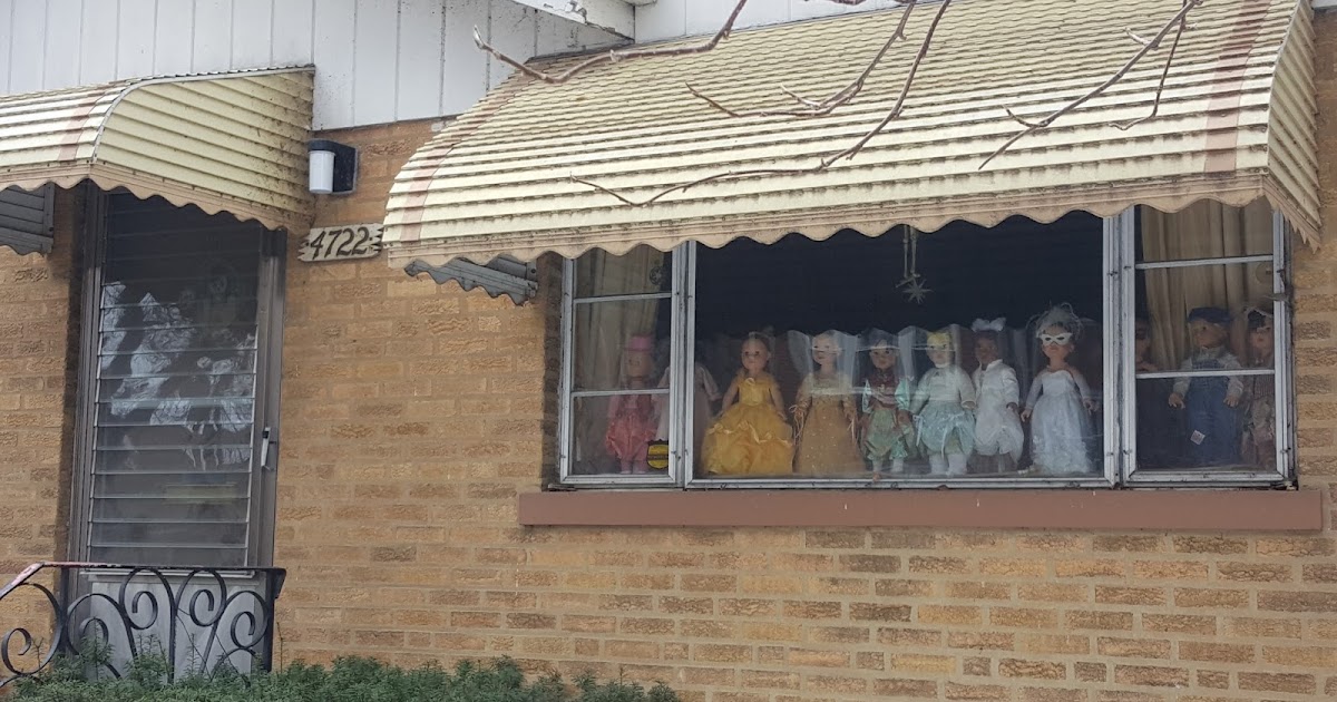 The Chicago Real Estate Local Seen in Ravenswood Gardens