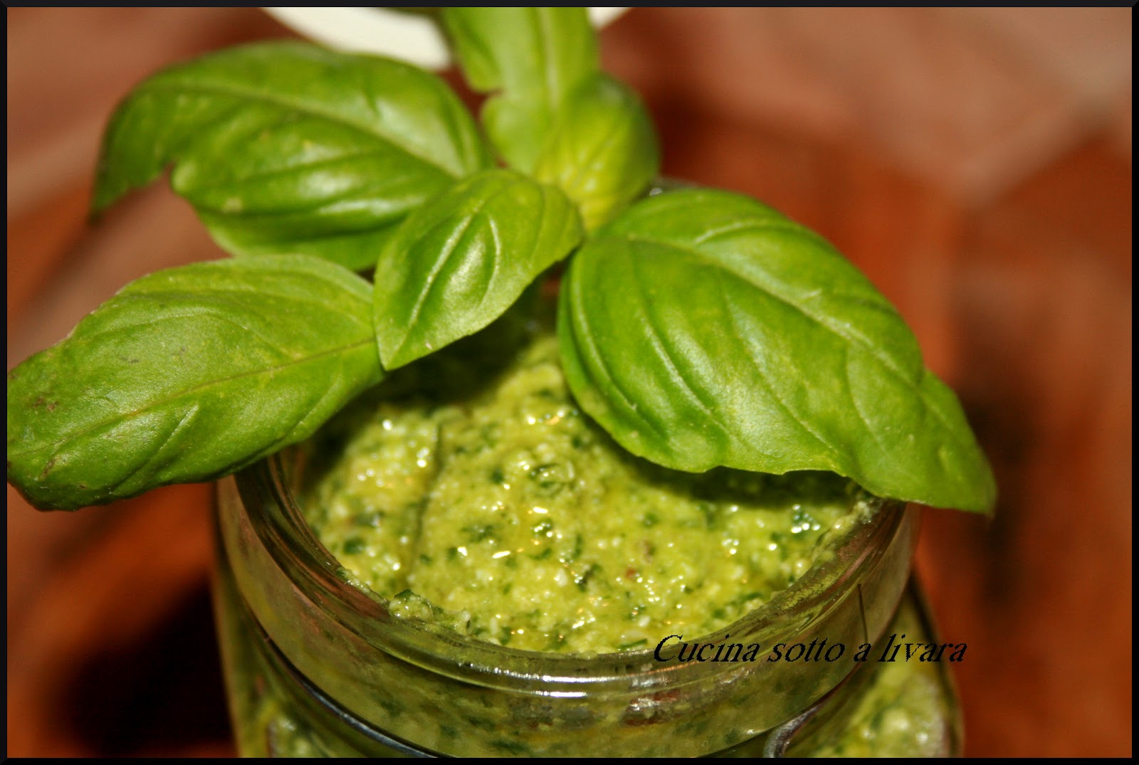 PESTO ALLA LIGURE CUCINA SOTTO A LIVARA