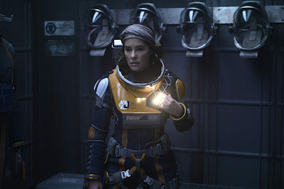 Lost In Space Season 2 Image 22