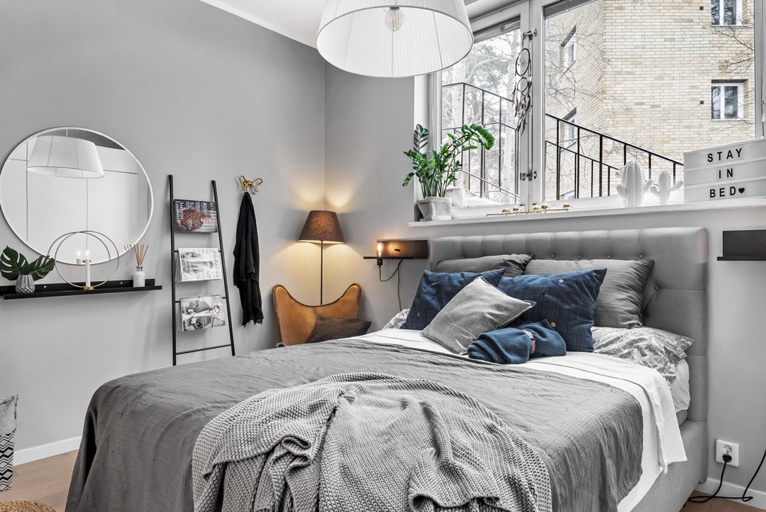 туфли is56-105156. кухня икеа белая без верхних шкафов. серый цвет в интерьере. серые стены в квартире. кухня в стиле сканди без верхних шкафов.