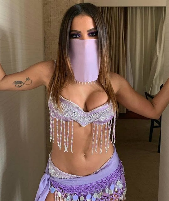 Cantora Anitta fantasiada de Feiticeira no Carnaval 2019 (Imagem: Reprodução/Instagram) Cantora Anitta fantasiada de Feiticeira no Carnaval 2019 (Imagem: Reprodução/Instagram)