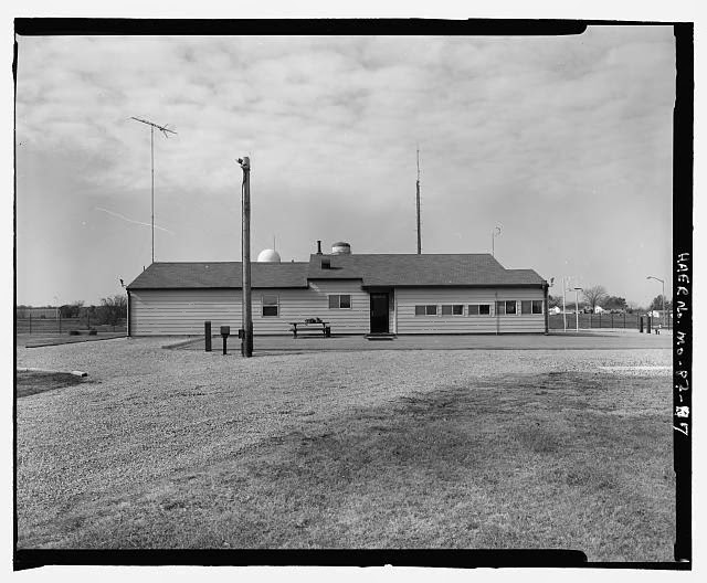 SHOW ME Johnson County West Central Missouri History Whiteman Air