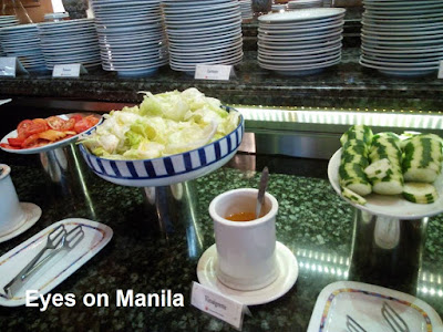 Cafe at the Park: Buffet Breakfast Cafe at the Park: Buffet Breakfast