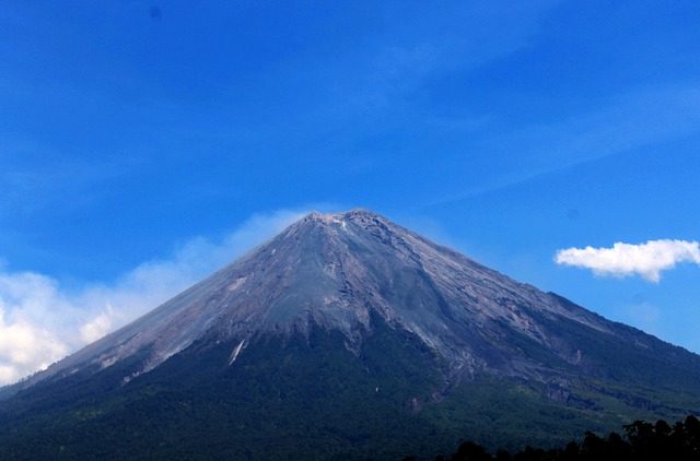 Gunung Semeru Jawa Timur Gunung Semeru Jawa Timur