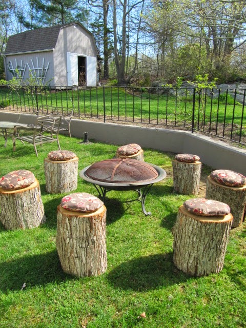 Sew Many Ways...: DIY Tic Tac Toe Tree Stump...