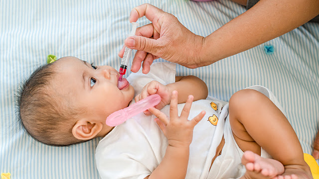 Cho trẻ dùng kháng sinh quá mức có thể dẫn đến tổn thương phổi lâu dài Cho trẻ dùng kháng sinh quá mức có thể dẫn đến tổn thương phổi lâu dài