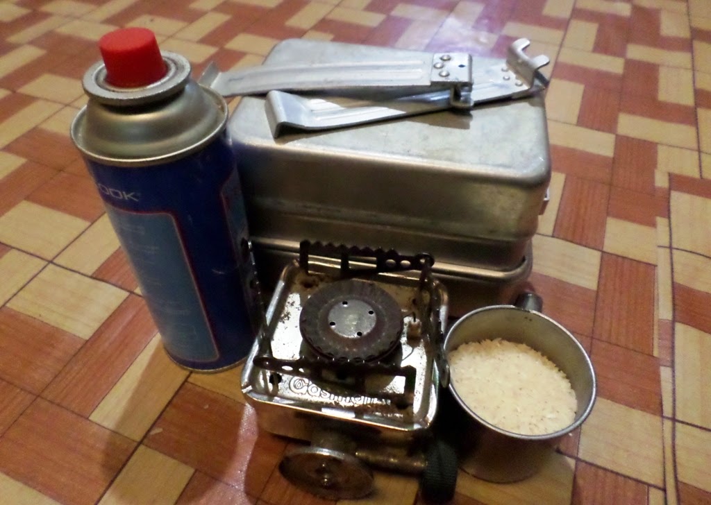 alat masak camping nasi 