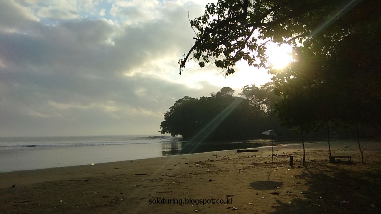 Solo Turing Motor Touring Jakarta Green Canyon Batu Karas Batu Hiu