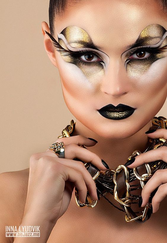 Karla Coria Maquillaje Desfile de Moda