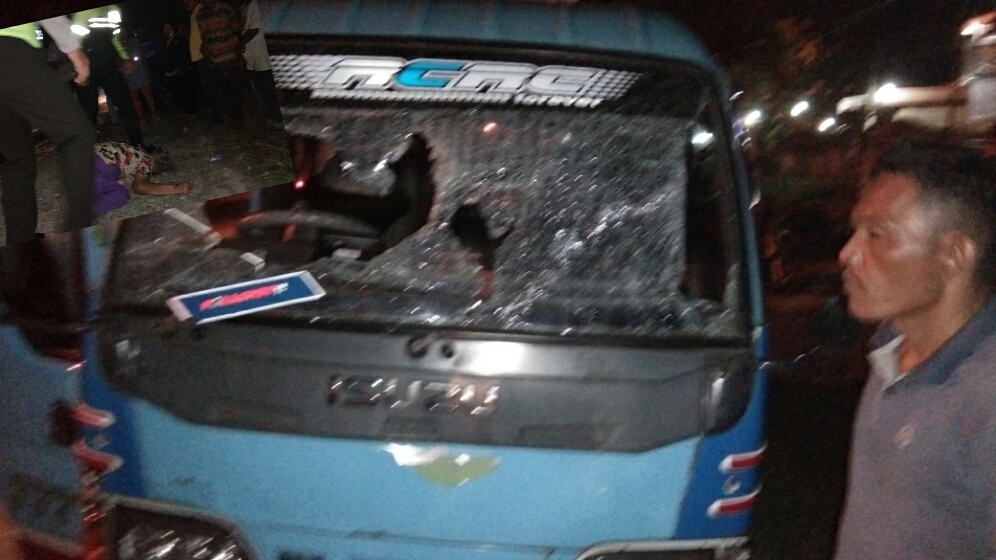 Bus yang menabrak korban. Insert korban di lokasi kejadian saat mau dievakuasi. Bus yang menabrak korban. Insert korban di lokasi kejadian saat mau dievakuasi.