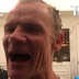 Flea diz que Red Hot Chili Peppers não vai se aposentar agora