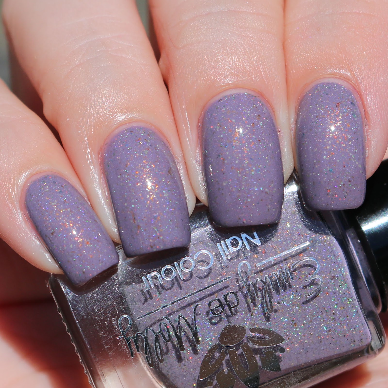 Emily de Molly LE35 swatched by Olivia Jade Nails
