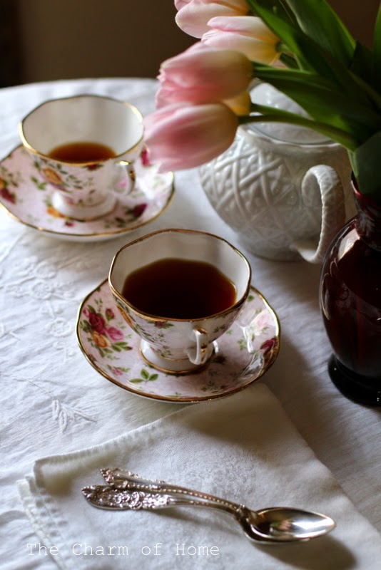 Pink Tulip Tea: The Charm of Home