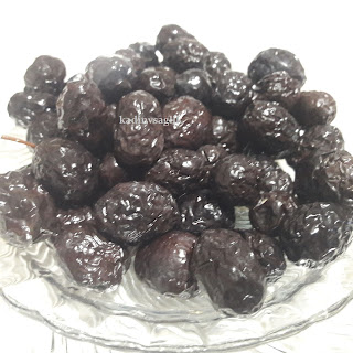 Evde Salamura Siyah Zeytin Nasıl Yapılır? Evde Salamura Siyah Zeytin Nasıl Yapılır?
