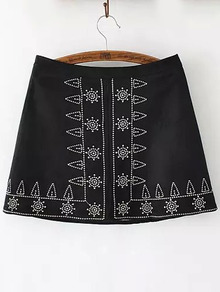 http://es.shein.com/Black-Tribal-Embroidered-Skirt-p-235794-cat-1732.html?utm_source=mivida-enblog.blogspot.com.es&utm_medium=blogger&url_from=mivida-enblog