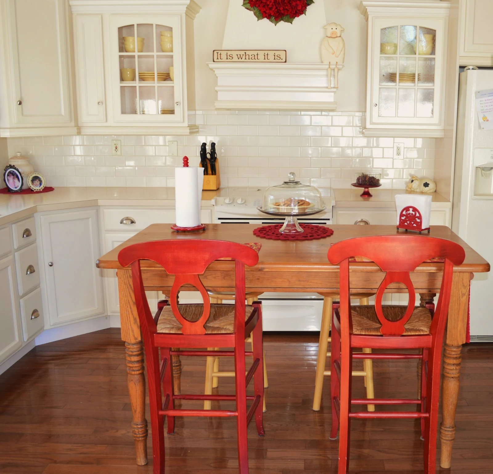 Farmhouse Style Kitchen