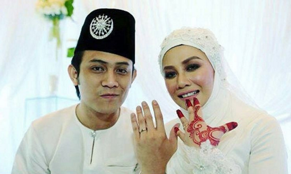 MESTI BACA! Komen PANAS Akim Isu Dakwaan Stacy Hamil Mengejutkan MESTI BACA! Komen PANAS Akim Isu Dakwaan Stacy Hamil Mengejutkan