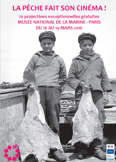 Le bord dAltaï la rivière kamenka la pêche