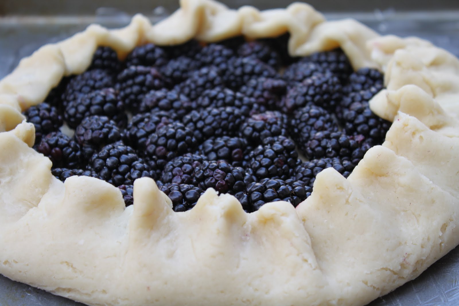 Pots and Frills Blackberry CrostataFor Blackberry Phone Lovers