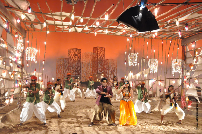 Surbhi in Okka Kshanam movie song