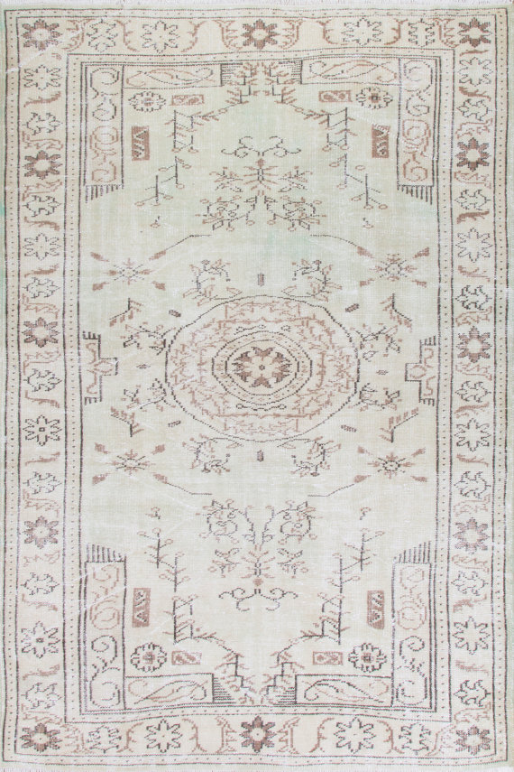 The Peak of Très Chic Needing, Wanting, Loving Oushak Rugs