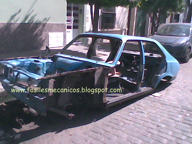 Fosiles mecanicos: Dodge 1500 (esqueleto, gracias F 62)