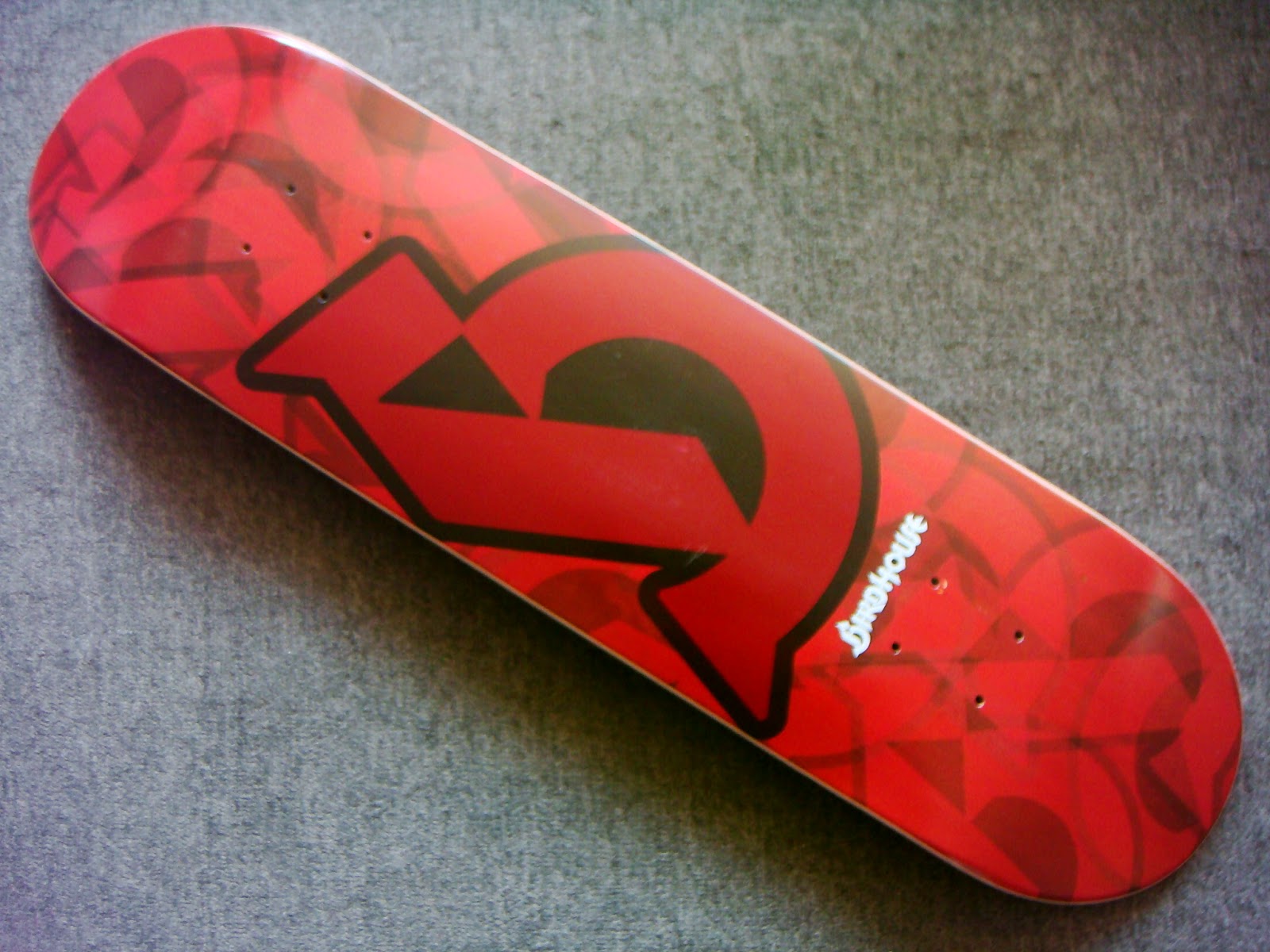 BIRDHOUSE Skateboards