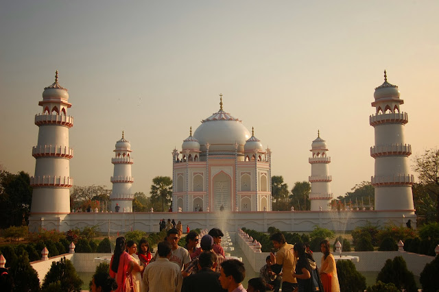 Réplica del Taj Mahal, Bangladesh